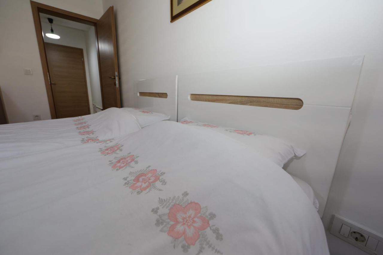 Apartments Una Охрид Екстер'єр фото